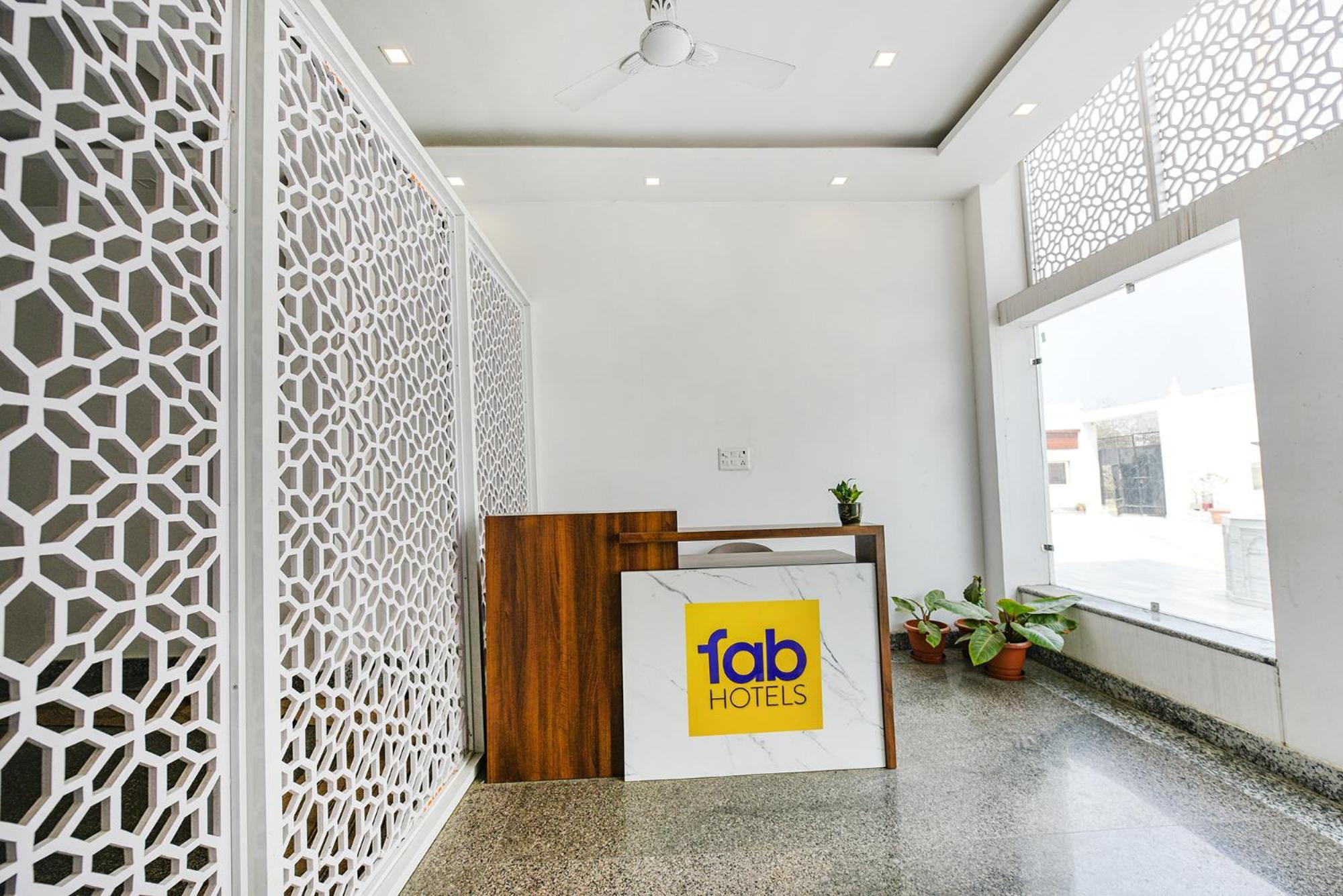 Fabhotel Jaswinder Bhawan Харідвар Екстер'єр фото